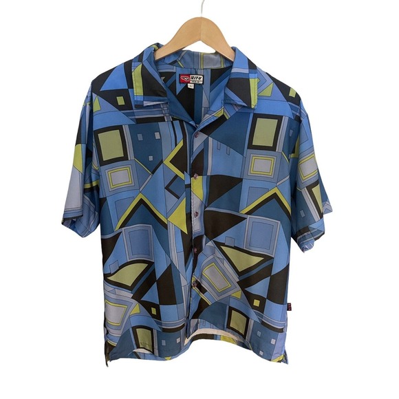 IZ IT U Shirt Men’s L Made in USA Blue Multicolored Button Down - Picture 1 of 3